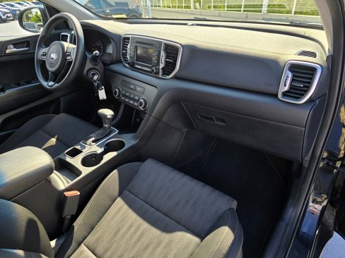 Used 2017 Kia Sportage LX image 13