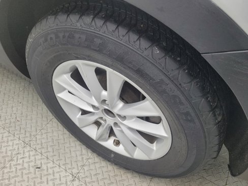 Used 2020 Kia Sorento LX image 31