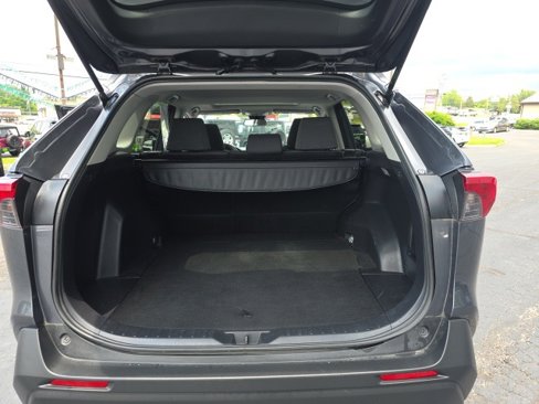 Used 2019 Toyota RAV4 XLE image 44