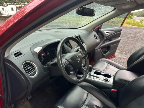 Used 2017 Nissan Pathfinder SL image 34
