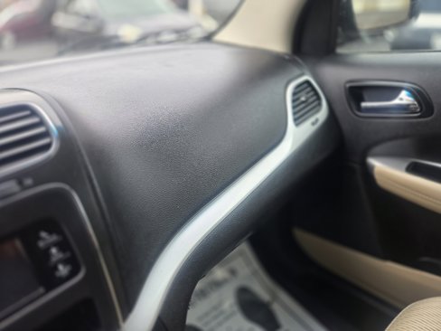 Used 2013 Dodge Journey SXT w/ Flexible Seating Group image 37