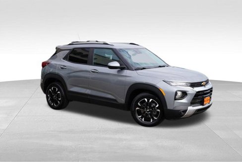 Used 2023 Chevrolet TrailBlazer LT image 3