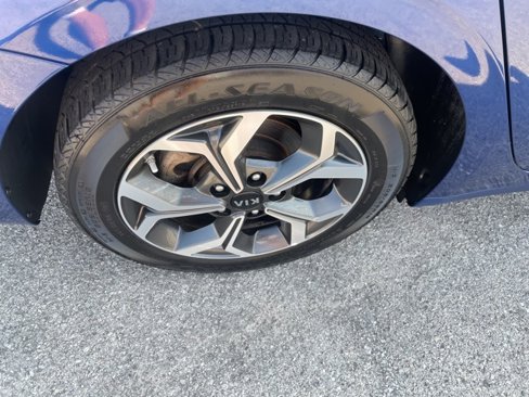 Used 2021 Kia Forte LXS image 15