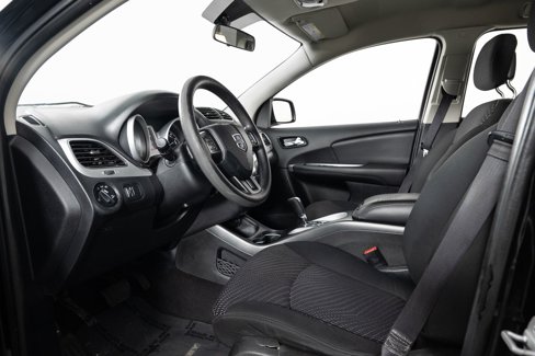 Used 2016 Dodge Journey SXT w/ Comfort/Convenience Group image 13