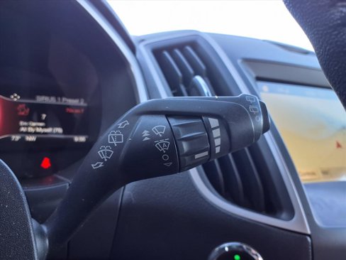 Used 2018 Ford Edge SEL w/ Equipment Group 201A image 24