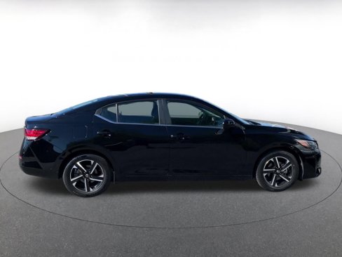 Used 2024 Nissan Sentra SV image 16