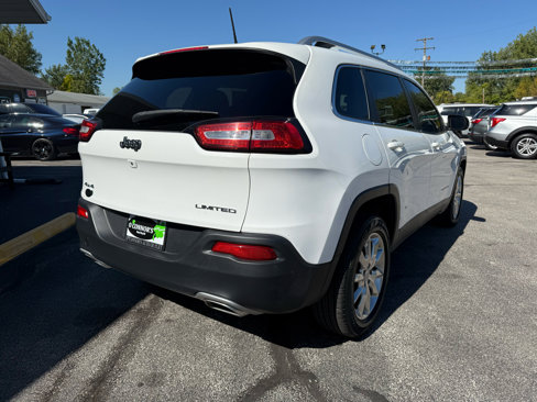 Used 2016 Jeep Cherokee Limited w/ Luxury Group image 3
