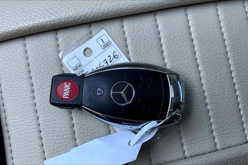 Used 2007 Mercedes-Benz CLK 550 Coupe image 23