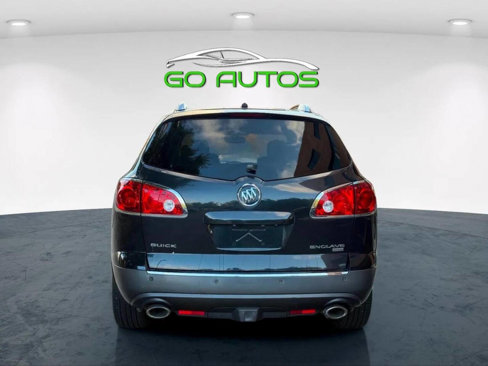 Used 2010 Buick Enclave CXL w/ Trailering Provision Package image 5