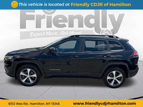 Used 2022 Jeep Cherokee Limited image 3
