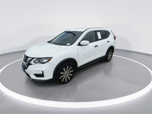 Used 2018 Nissan Rogue S image 5