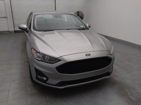 Used 2020 Ford Fusion SE w/ Equipment Group 151A image 14