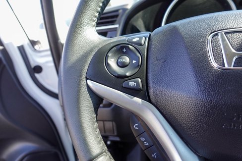 Used 2018 Honda Fit EX-L image 15