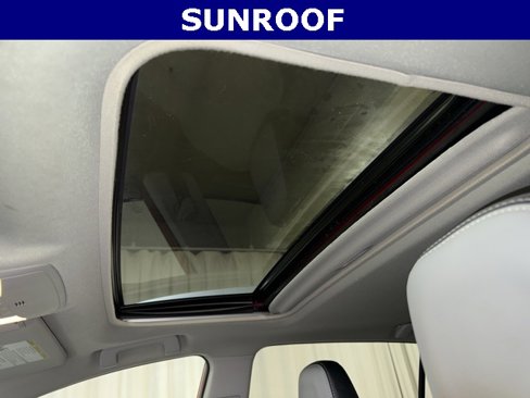 Used 2016 Toyota RAV4 Limited image 11
