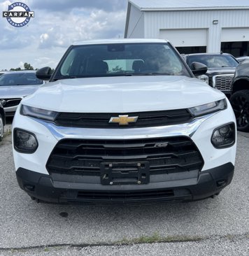 Used 2023 Chevrolet TrailBlazer LS image 2