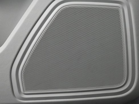 Certified 2025 Porsche Macan image 17