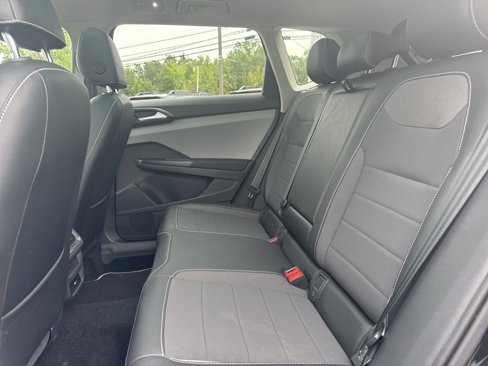 Used 2023 Volkswagen Taos SE image 20