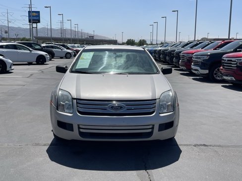 Used 2008 Ford Fusion S image 3