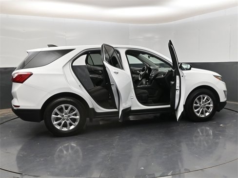 Used 2020 Chevrolet Equinox LT image 32