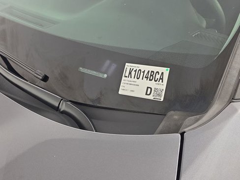 Used 2021 Toyota RAV4 LE image 53