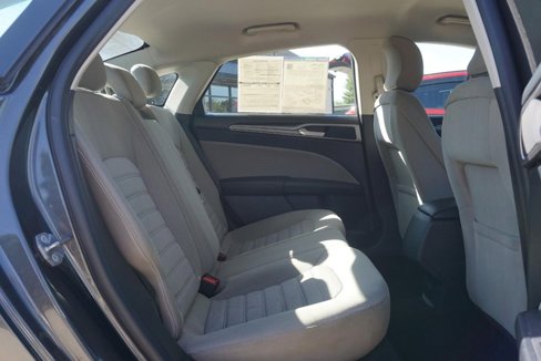 Used 2019 Ford Fusion S image 23