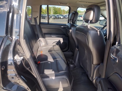 Used 2012 Jeep Compass Limited w/ Sun/Sound Group image 8