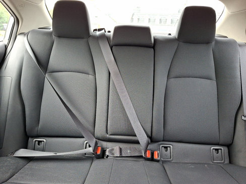 Used 2022 Toyota Corolla LE image 19