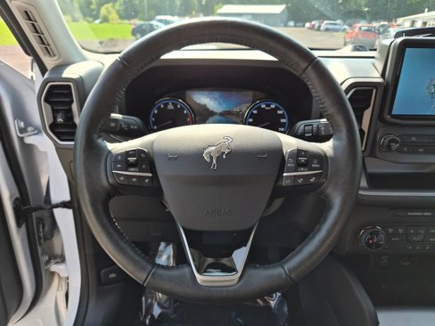 Used 2022 Ford Bronco Sport Outer Banks w/ Tech Package image 14