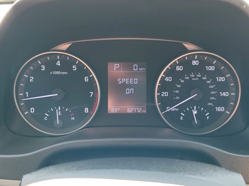Used 2017 Hyundai Elantra SE image 37
