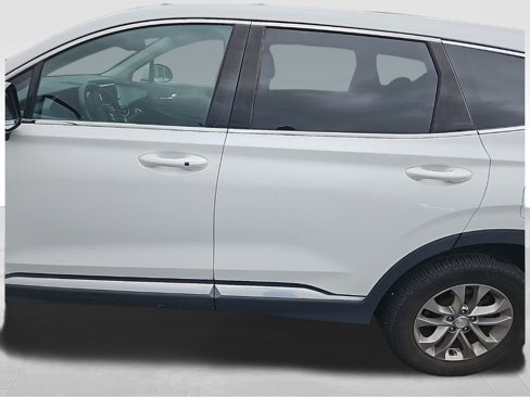 Used 2020 Hyundai Santa Fe SEL image 2