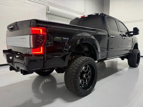 Used 2022 Ford F250 Platinum w/ FX4 Off-Road Package image 15