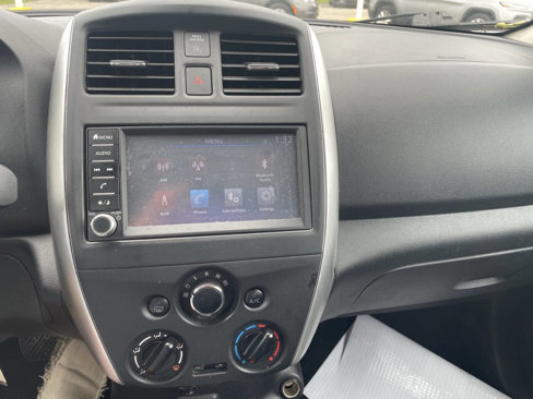 Used 2018 Nissan Versa SV image 19