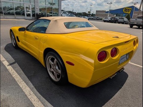 Used 2000 Chevrolet Corvette Convertible w/ Memory Pkg image 3
