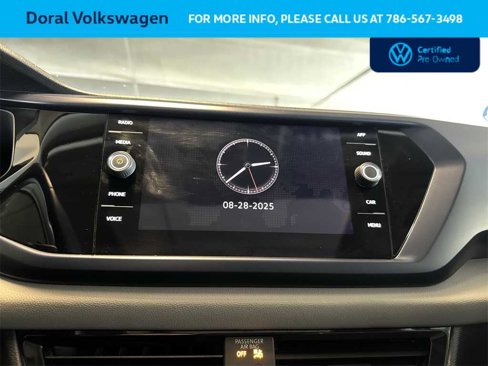 Used 2022 Volkswagen Taos SE w/ Panoramic Sunroof Package image 18