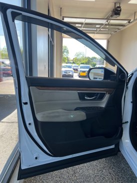 Used 2019 Honda CR-V EX image 17