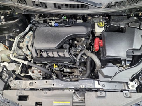 Used 2018 Nissan Rogue Sport SV image 30