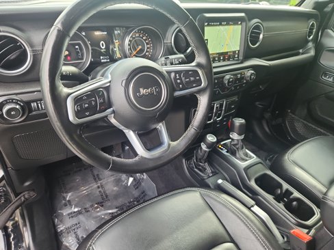 Used 2019 Jeep Wrangler Unlimited Sahara image 14