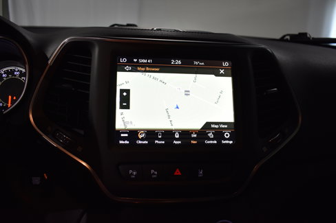 Used 2023 Jeep Cherokee Altitude Lux image 22