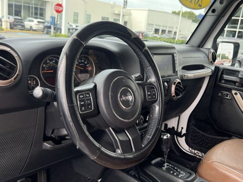 Used 2017 Jeep Wrangler 75th Anniversary image 17
