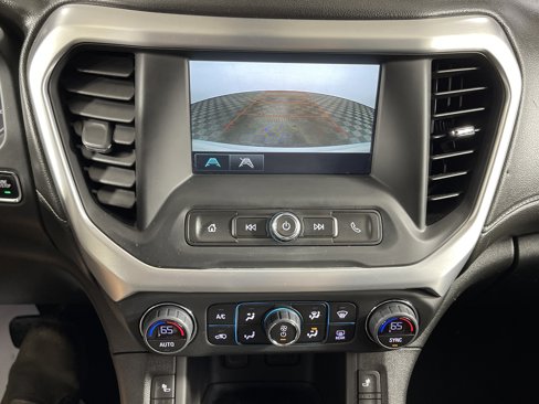 Used 2019 GMC Acadia SLE image 23