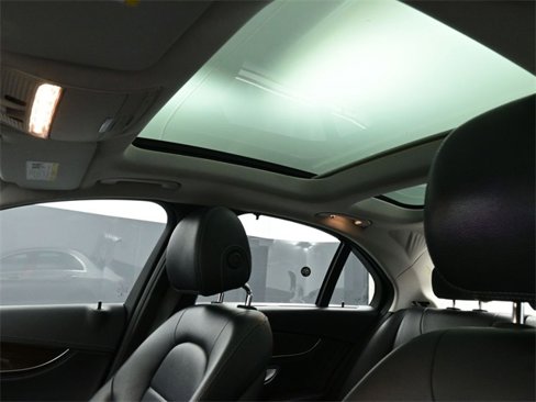 Used 2015 Mercedes-Benz C 300 4MATIC Sedan image 14