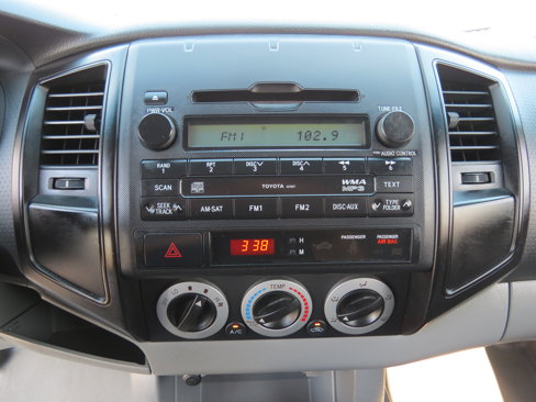 Used 2010 Toyota Tacoma 2WD Regular Cab image 16