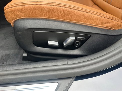 Certified 2023 BMW 540i xDrive w/ M Sport Package image 34