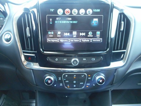 Used 2018 Chevrolet Traverse LT image 14