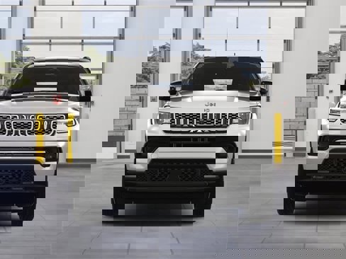 New 2025 Jeep Compass Limited image 9