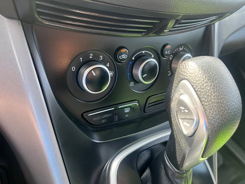 Used 2014 Ford Escape SE image 29
