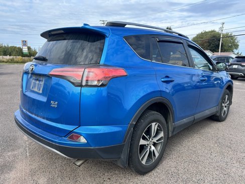 Used 2017 Toyota RAV4 XLE image 5
