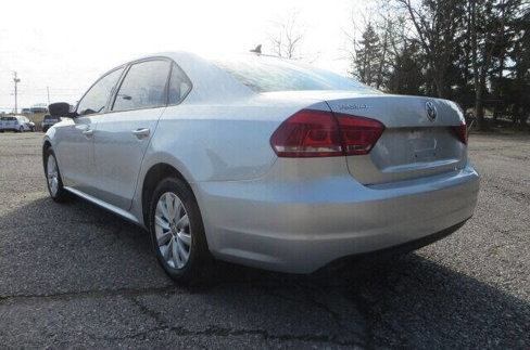 Used 2014 Volkswagen Passat 1.8T Wolfsburg Edition image 28