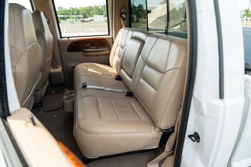 Used 2002 Ford F350 Lariat image 37