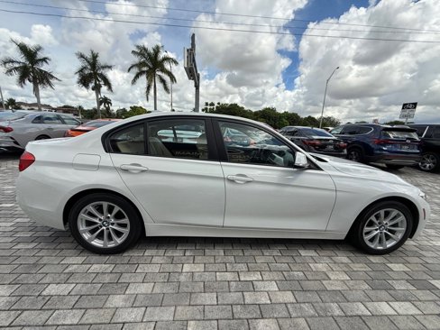 Used 2018 BMW 320i Sedan image 9